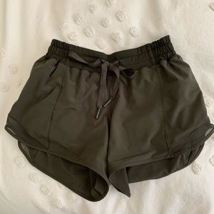 Lululemon hotty hot shorts